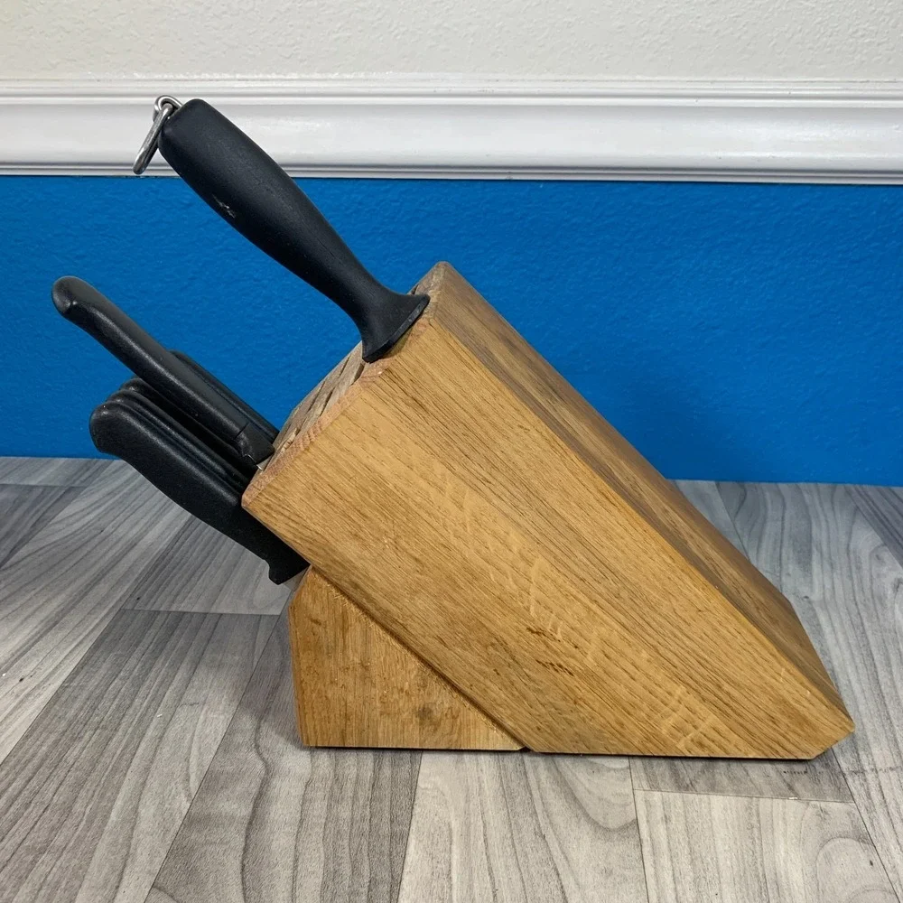 Wüsthof 7-Piece Steak Knife PARTIAL Set with Wooden Storage Block & Sharpener